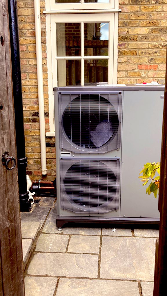 Air source heat pump results in SCOP of 3.9 | NIBE